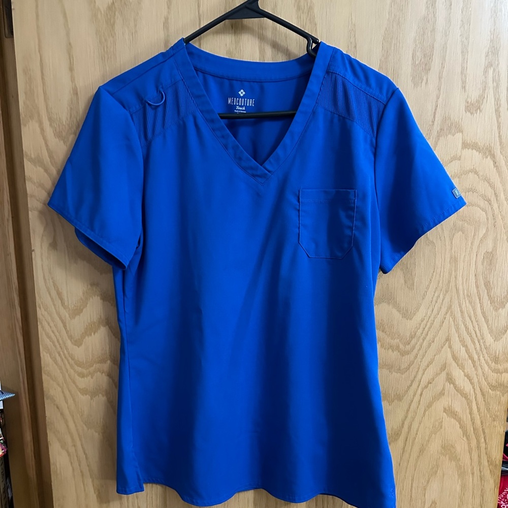 Med Coture jogger Scrub set